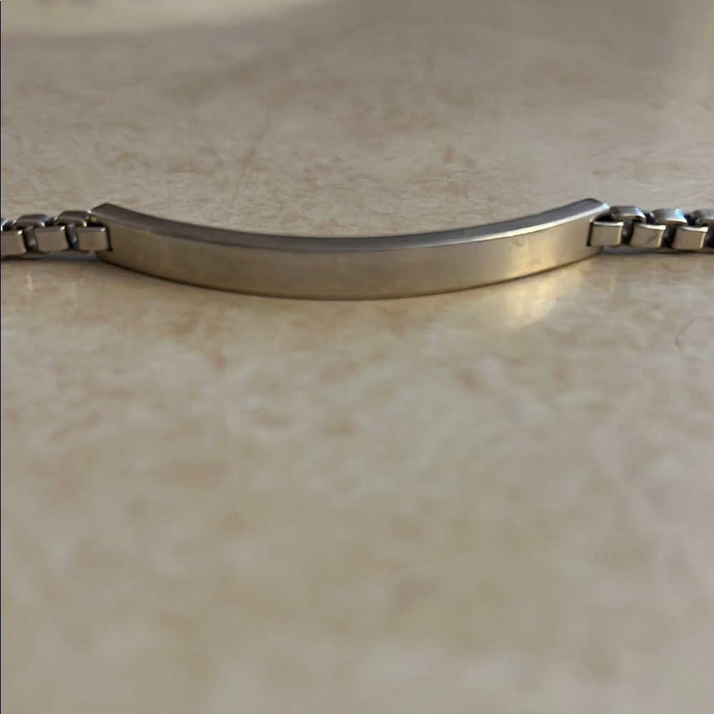 Tiffany & Co Sterling Silver Venetian Interlocking Link (AUTHENTIC) - Picture 3 of 4